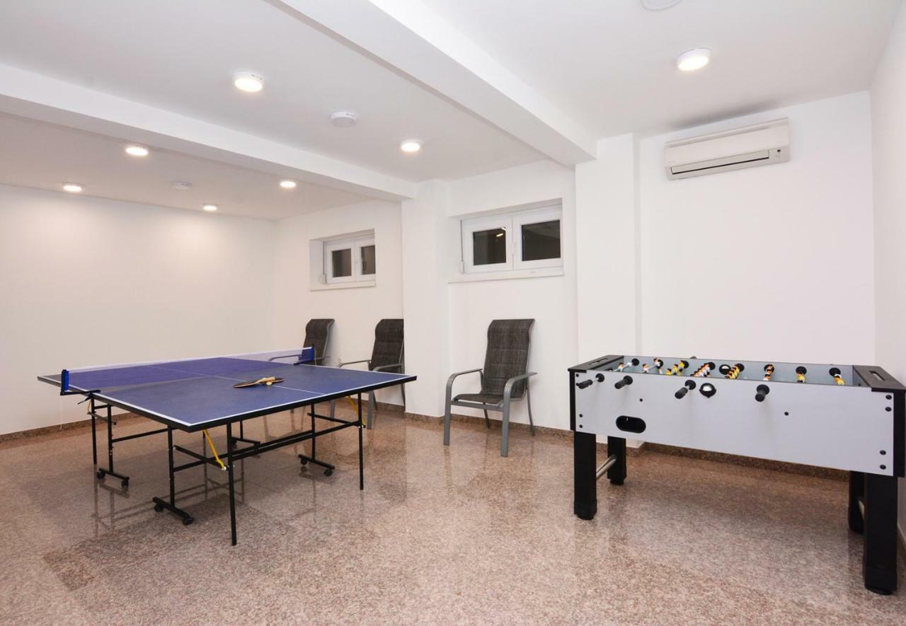 Villa Mirta Тисно Экстерьер фото